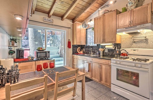 Crestline Cabin | 1 Mi to Lake Gregory: Boho Crestline Cabin