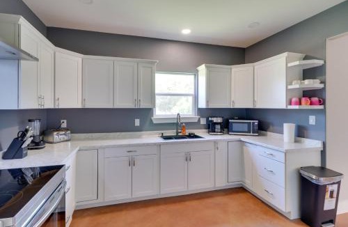 Granite Shoals Apartment | 1 Mi to Lake LBJ: Peaceful Home w/Patio & Yard!