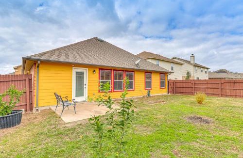 Pflugerville House | 1 Mi to Lake Pflugerville! Charming Family Home