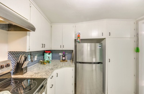Ore City House | < 1 Mi to Lake: Secluded Ore City Getaway