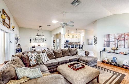 Virginia Trace House | 1 Mi to Lake Sumter! Family Retreat w/Large Patio