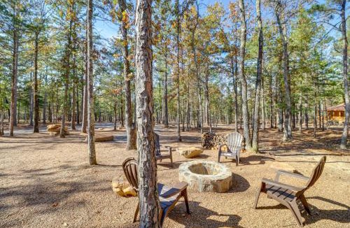 Tumbling Shoals House | 1 Mi to Lake! Tumbling Shoals Cabin with Fire Pit