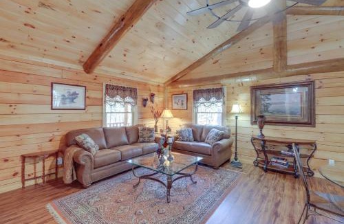 Tumbling Shoals House | 1 Mi to Lake! Tumbling Shoals Cabin with Fire Pit