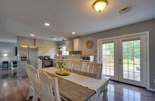 Long Pond Cottage | 1 Mi to Lakes: Family Pocono Home w/Fire Pits!
