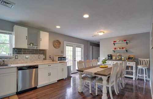 Long Pond Cottage | 1 Mi to Lakes: Family Pocono Home w/Fire Pits!