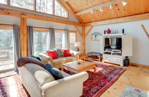 West Dover House | 1 Mi to Mt Snow: 'Luna Stella' Home w/Fireplace