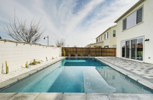 Lathrop Apartment | 1 Mi to San Joaquin River: Studio w/Pool Access