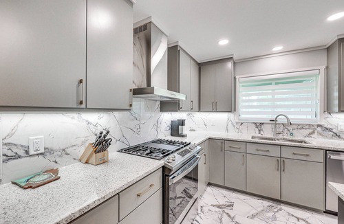 Magnolia House | < 1 Mi to SAU: Newly Renovated Home w/Yard!