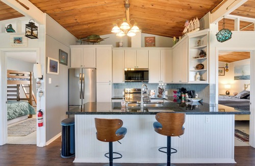 Galveston House | < 1 Mi to Sea Isle Beach, Nautical Home w/Hot Tub