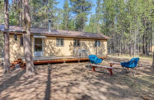 La Pine House | 1 Mi to State Park: Peaceful La Pine Cabin w/Deck