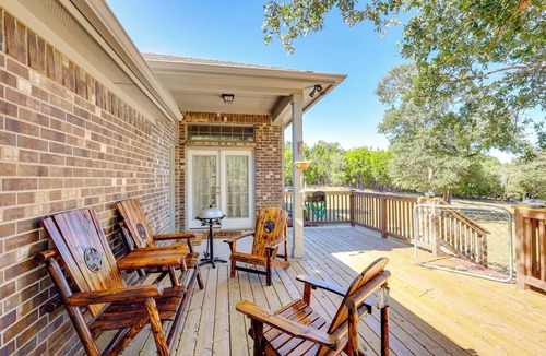 Belton House | 1 Mi to Stillhouse Hollow Lake: Texas Family Home