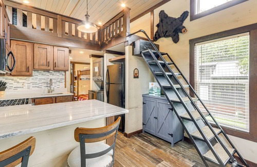 Morganton House | 1 Mi to Tank Town USA: Tiny Home w/Pool Access!