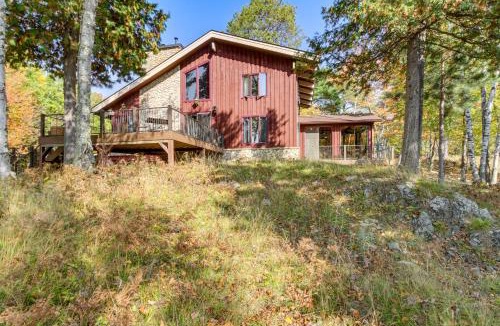 Ely House | < 1 Mi to Trails: Wooded Home on Eagles Nest Lake!