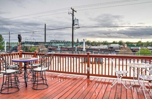 Laramie Apartment | 1 Mi to UW: Historic Laramie Apt