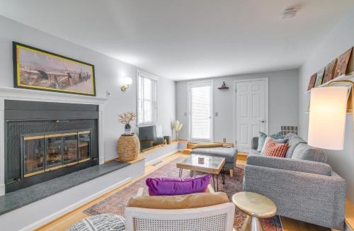 Old Town West House | < 1 Mi to Waterfront: Old Town Alexandria Home!