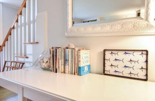 Chatham House | 1 Mile from Downtown Chatham Walk to Pier
