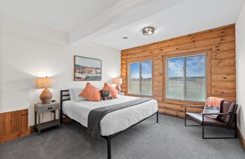 Elkhart Lake House | 1-Mile to Road America, 2-Miles to Elkhart Lake