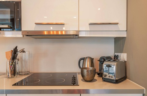8th Arrondissement Apartment | 1 Min Walk -> Champs Elysées & Avenue Montaigne + A/C + Working Desk