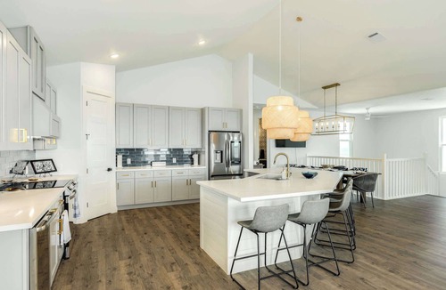 San Luis House | 1 min walk to beach - 7 min drive to Sea Isle