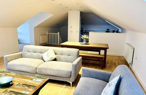 Pagham House | 1 Old Sefter School House