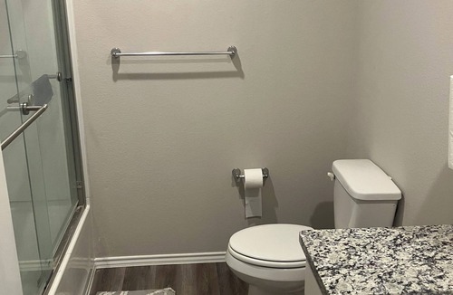 Keenan House | 1 or 2 big bedrooms& 1 bathroom available upstairs. With garage & lake access.