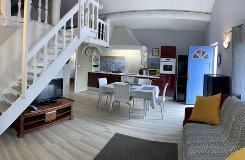 Saint-Montan House | 1 or 3 small rental residences in southern Ardèche for 2/18 people with swimming pool