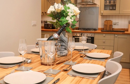 Hathersage Cottage | 1 Orchard View