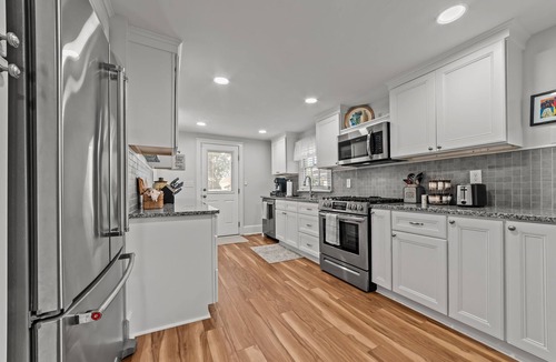 Washington House | #1 Prime location, updated style in lovely historic Washington, NC!