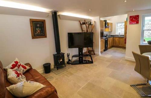 Blackwell in the Peak House | 1 Primitive Croft