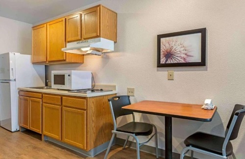 El Dorado West Apartment | 1 Queen Bed | ADA/RI Shower/Nsmk/Kitchen