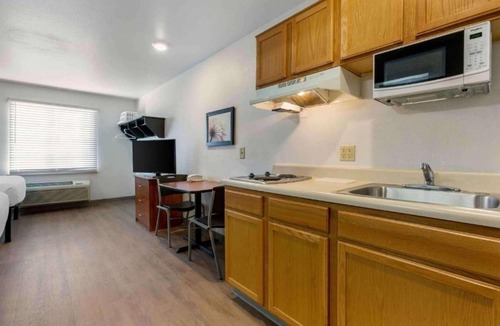 El Dorado West Apartment | 1 Queen Bed | ADA/RI Shower/Nsmk/Kitchen