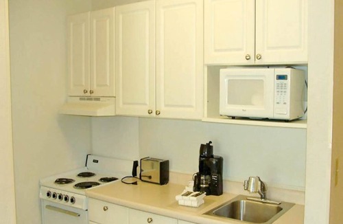 Maryland Heights Apartment | 1 Queen Bed | Non-Smoking, Kitchen, Sofa-Bed