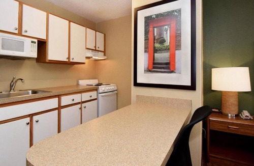 Tougaloo Apartment | 1 Queen Bed | Non-Smoking, Kitchen, Sofa-Bed