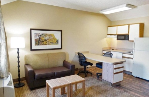Fishkill Apartment | 1 Queen Bed | Suite, Non-Smoking, Kitchen