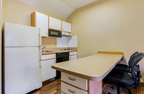 Fishkill Apartment | 1 Queen Bed | Suite, Non-Smoking, Kitchen