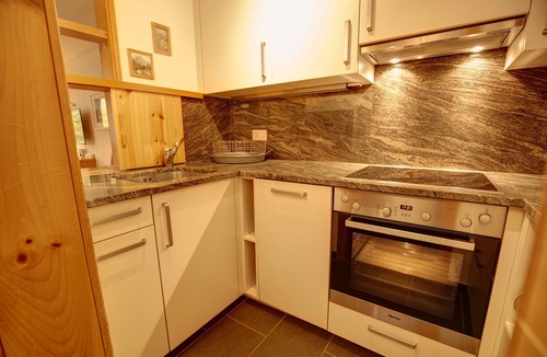 Silvaplana Apartment | 1-room flat with mountain view on the 3rd floor