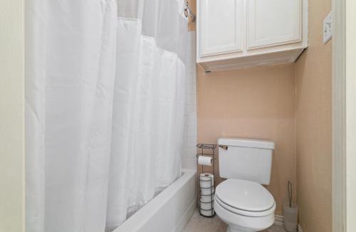 Far North Dallas House | 1 Room with Cozy Bed