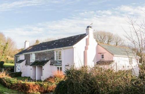 Lansallos House | 1 Rose Cottages