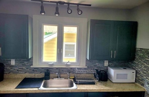 Rutherford Apartment | 1 Rutherford 2Bedrm & 1Bath