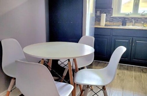 Rutherford Apartment | 1 Rutherford 2Bedrm & 1Bath