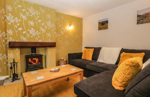 Newton Reigny House | 1 Springfort Cottages