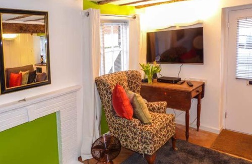 Ticehurst House | 1 St Marys Lane