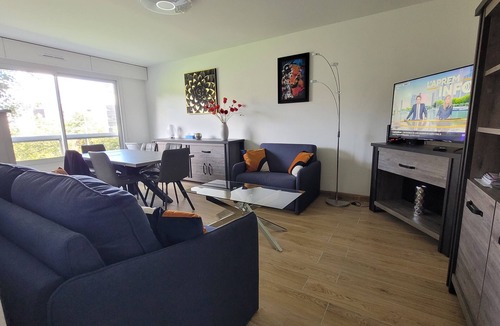 Ronchin Apartment | 1 Star Furnished Holiday Accommodation