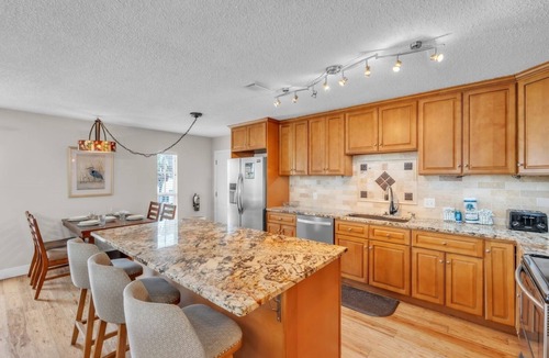 Holmes Beach Villa | 1 Step Closer 2 Bedroom Villa by RedAwning