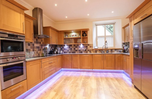 Elgin Cottage | 1 The Coach House