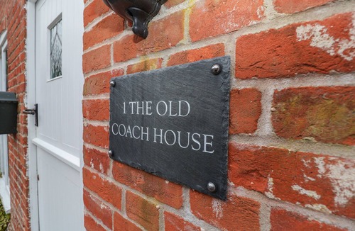 Huntingfield Cottage | 1 The Old Coach House