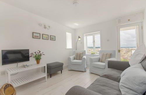 Lympstone House | 1 The Quay