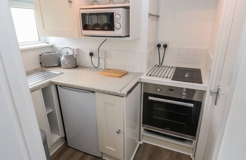 Helston Cottage | 1 Trevelyan