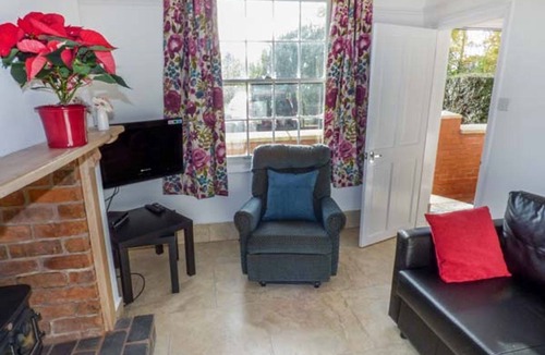 Upton upon Severn Cottage | 1 Willow Cottage