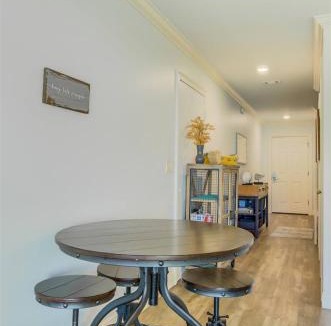 Miramar Beach House | 10 A, One Bedroom Condo